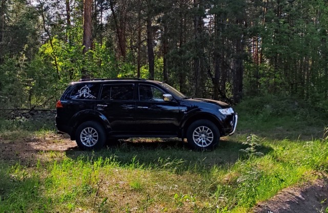 У дилеров Lada появились первые новые Niva Bronto: почти миллион рублей