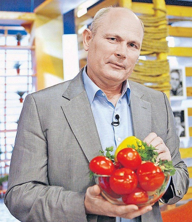 Мужчина сутки ходил с кабачком в заднем проходе