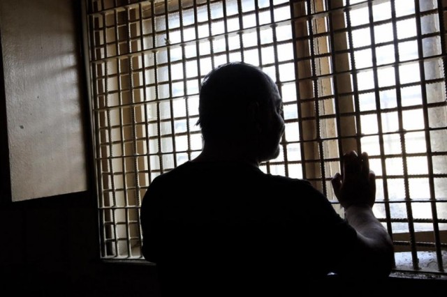 Нижегородский педофил, осуждённый на 9,5 лет, потребовал 17,5 млн моральной компенсации за то, что его "опустили" сокамерники