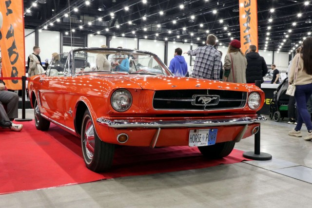 Олдтаймер Галерея 2026. Картинки с выставки