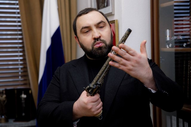 В аэропорту Шереметьево чуть не подрались два депутата Госдумы