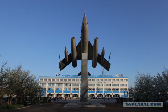 20 самых интересных авиапамятников