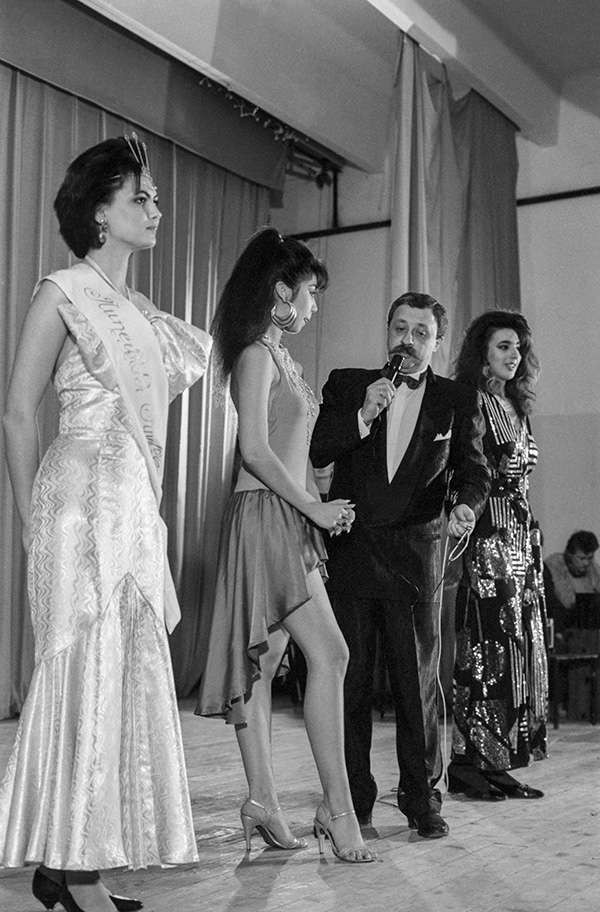 Смешал, но не взбалтывал: 19.08.23.