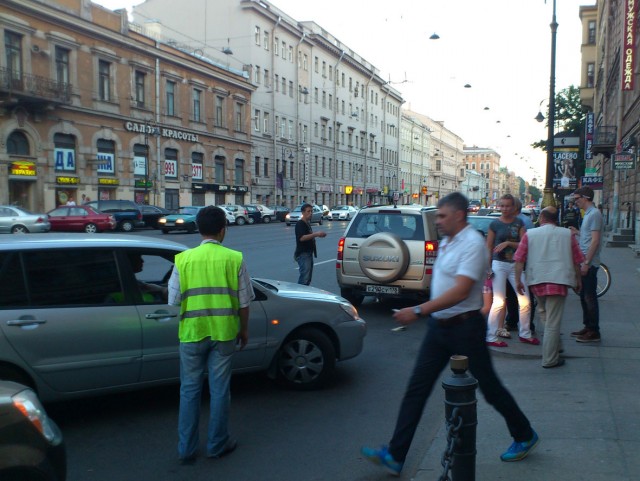Крымск. Гуманитарная помощь