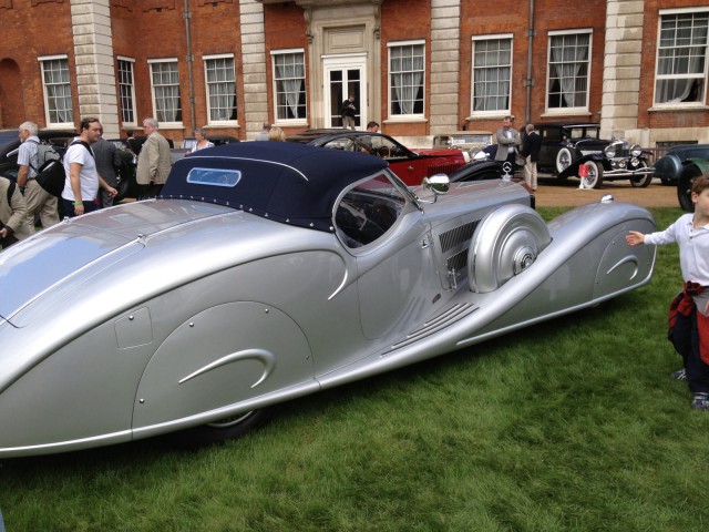 Mercedes-Benz 500/540K (W29)