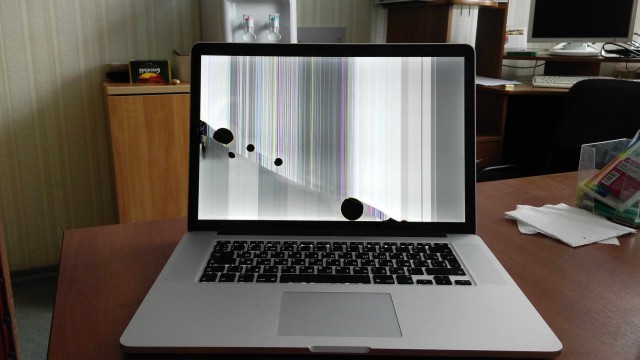 Вскрытие обновлённого MacBook: ноутбук совершенно не подлежит ремонту