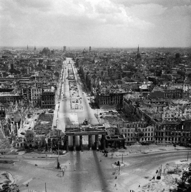Берлинская операция. Апрель - май 1945 года.