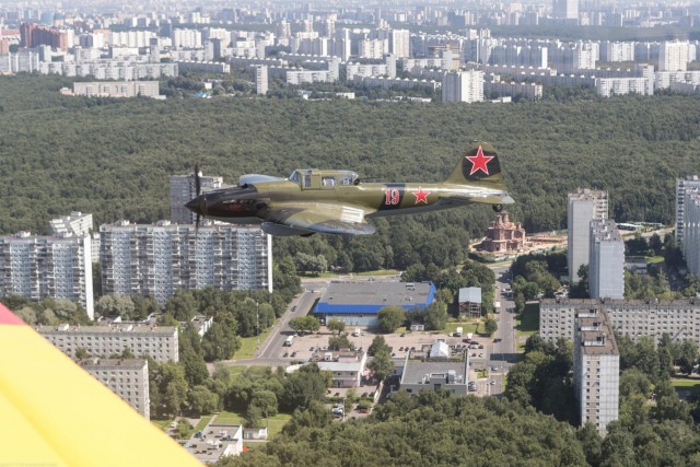 Перегон восстановленного штурмовика Ил-2