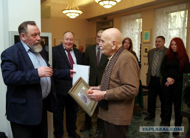 Сюжеты на советских банкнотах 1938 года: если завтра в поход