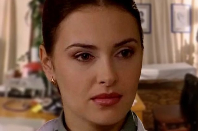 Помните красотку медсестру из сериала «Солдаты»?