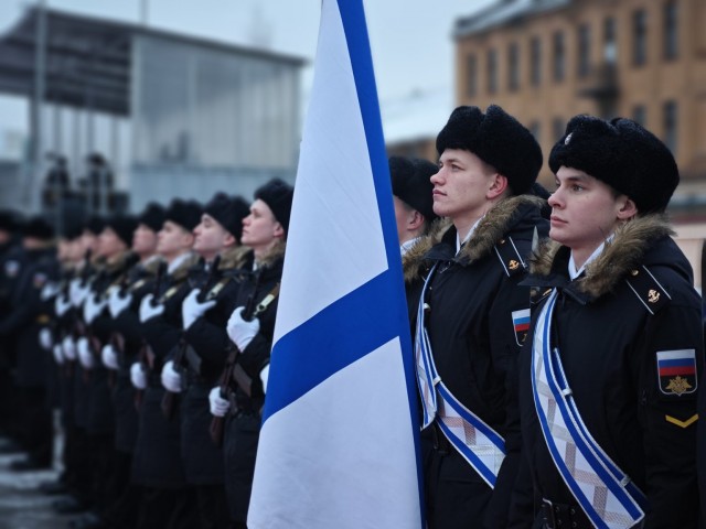 Дизель-электрическая подлодка «Кронштадт» проекта 677 вошла в состав флота
