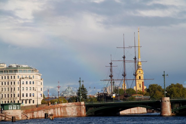 Санкт-Петербург. Прогулка по каналам и Неве