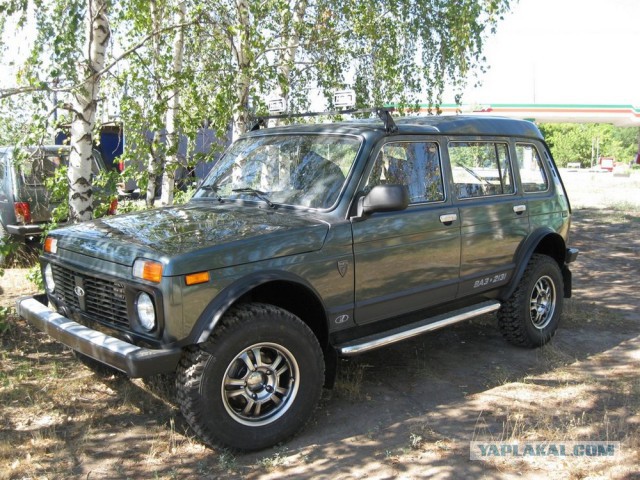 Тест-драйв мелкосерийной Lada 4х4 «Рысь» Бронто.