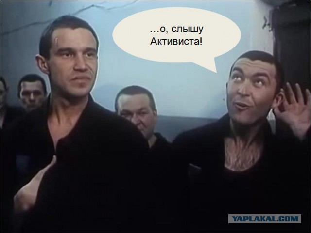«Фонтанка» нашла автора жалоб, из-за которых были закрашены граффити с Дуровым и Задовым