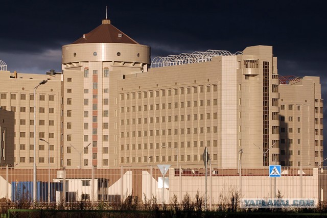 По требованиям православных активистов на тысячную купюру добавлены Кресты