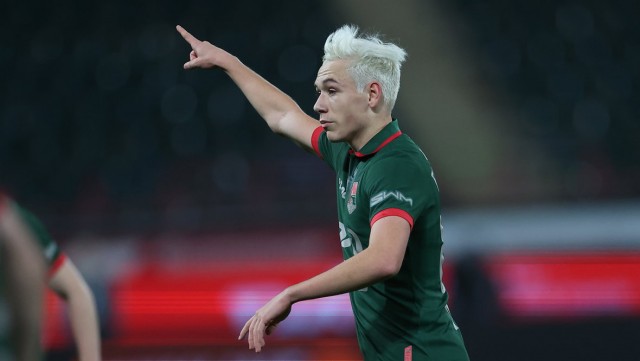 Футболист Батраков отказался от 120 миллионов долларов.