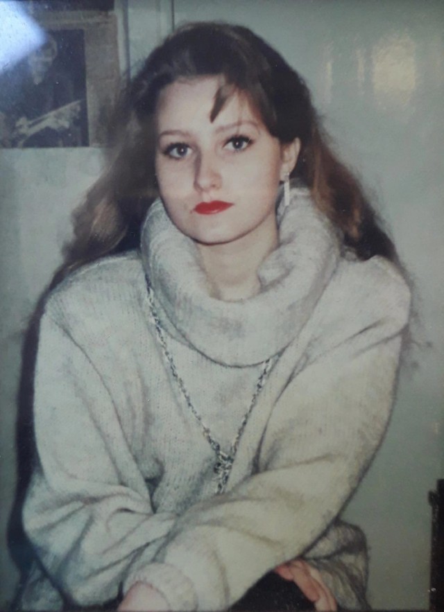Девчата из 90-х и 00-х