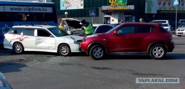Стоишь в ожидании поворота...
