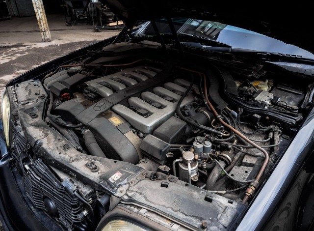 Mercedes-Benz S600 W140 - броневик из девяностых