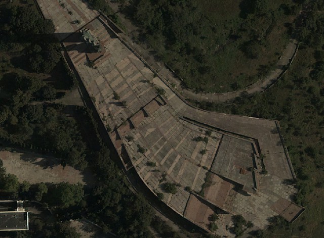 Артек, "ужасы" российской действительности