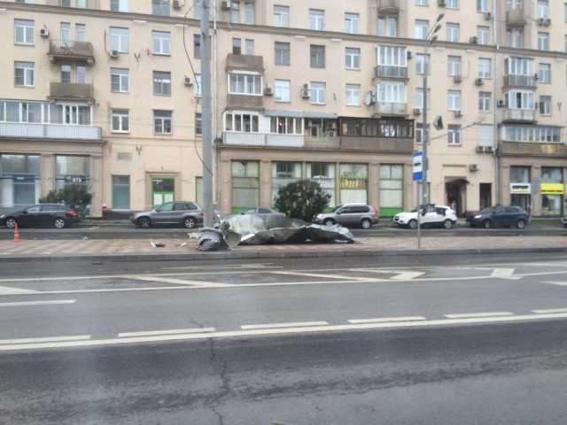 Сильная гроза в Москве и ее последствия