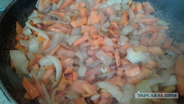 Свекольник горячий с мясом "Как в детском саду"