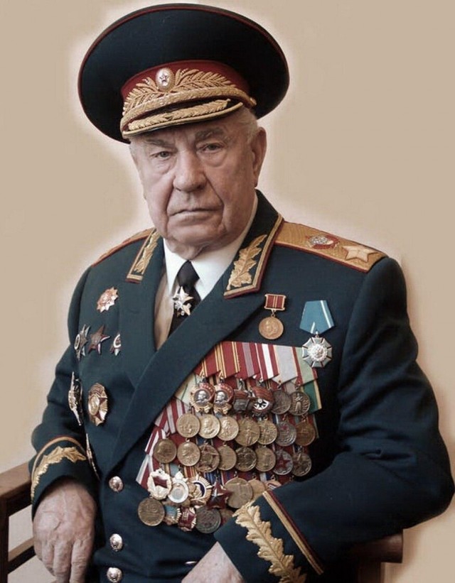 Ушел из жизни последний маршал Советского Союза Дмитрий Язов. Ему было 95 лет
