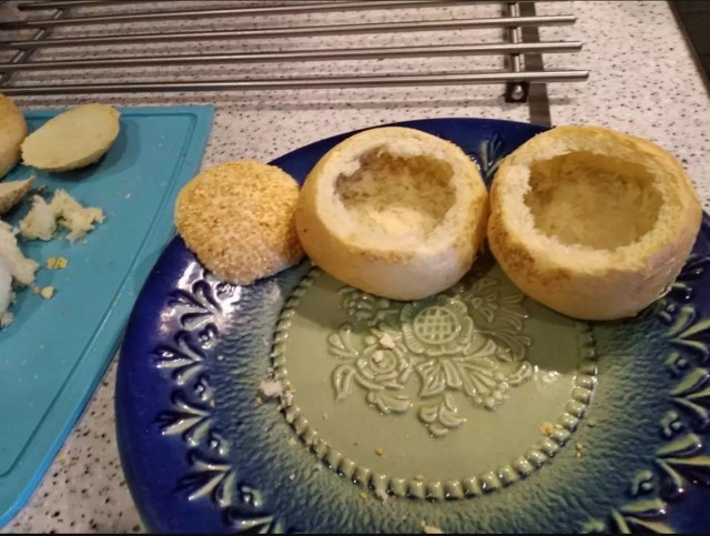 ЭтоНеЖульен