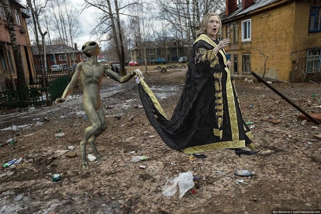 Фотожаба. Хиллари in опера