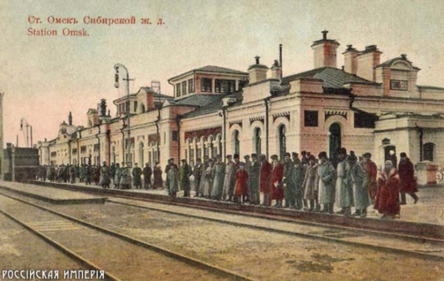 Россійская Иперія на цветнихъ открыткахъ