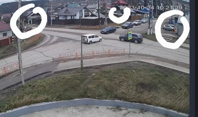 Нормально влип