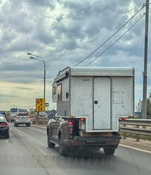 Пикап или автодом?