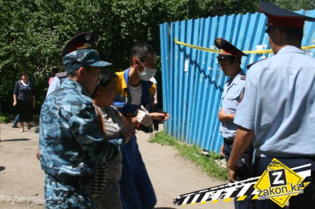 Врезался в детскую площадку и сбил ребенка