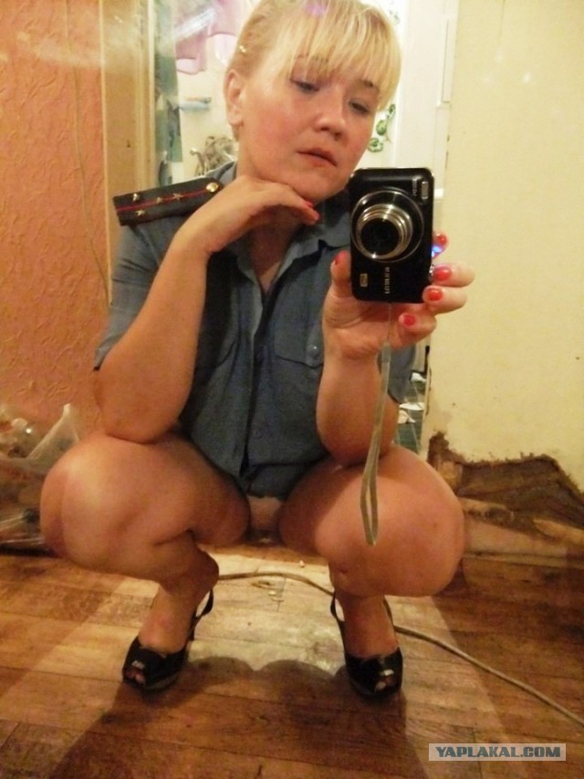 Девушки в форме