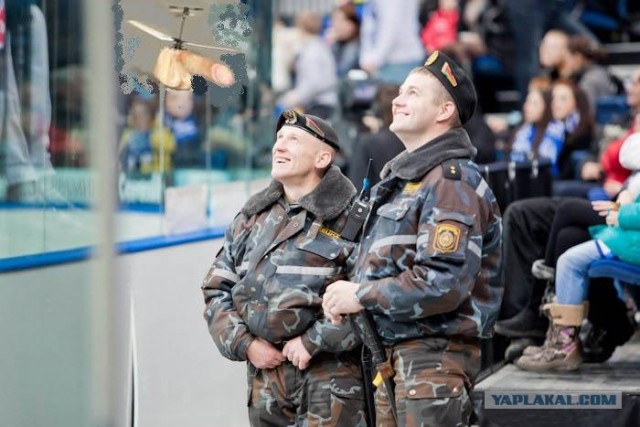 Фотожаба: Что увидели омоновцы?