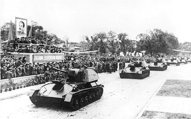 Парад Победы над Японией в Харбине, 1945 год