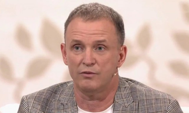 Это сербская обложка «Дюны» Фрэнка Герберта
