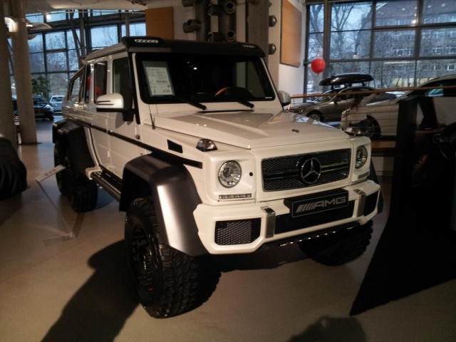Первый тест-драйв Гелика 6x6 2014