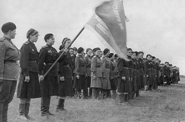 После новостей о том, что в Москве машинистами поездов смогут стать женщины, в соцсетях полыхнуло