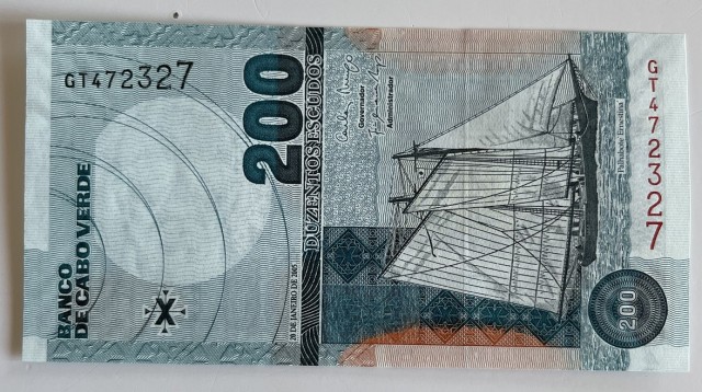 Про деньги, без политики