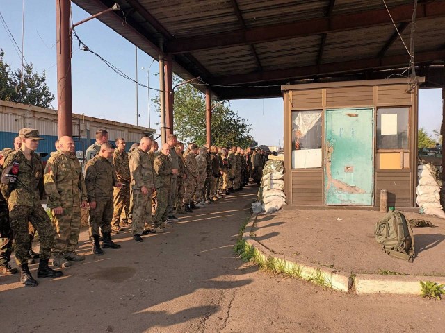 Евгений Пригожин в штабе ЮВО в Ростове