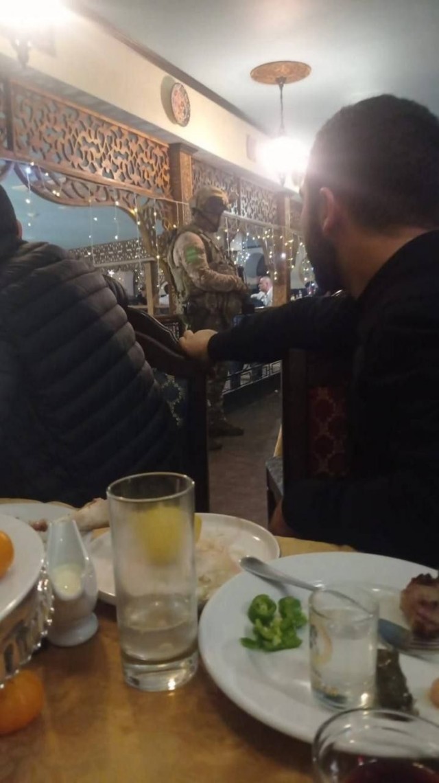 Погулять опять не дали