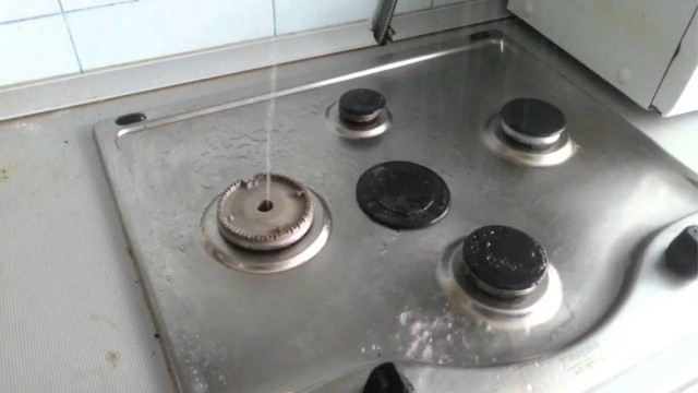 В Воскресенске дом остался без газа из-за “умельца” с колонкой со свалки