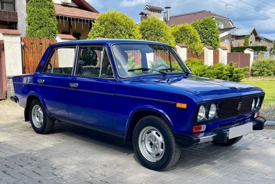 В России продают ВАЗ-2106 с редким окрасом Океан всего за 385 тыс рублей