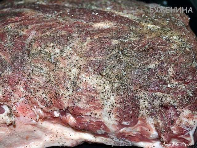 Каждому мужику по большому куску мяса!
