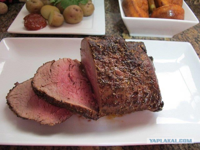 Вкусное обаяние Кулинарии, Повара ЯПа поздравляют милых дам!