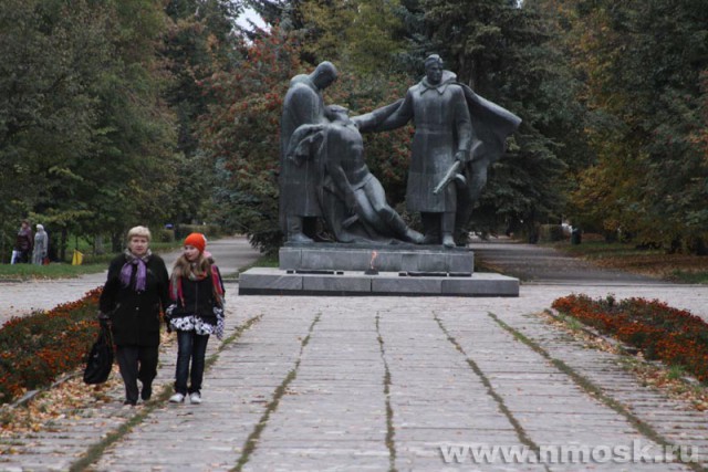 Памятники, которые иначе воспринимаются народом