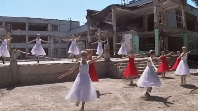 Выпускной в Ростове сегодня выглядит так