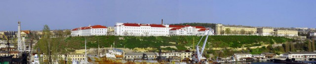 Выпускники школ Крыма