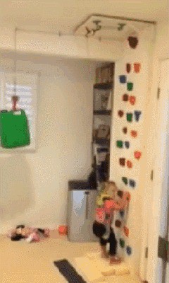 Папа может...